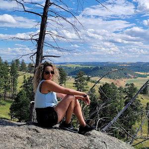 Meet your Posher, Claudia